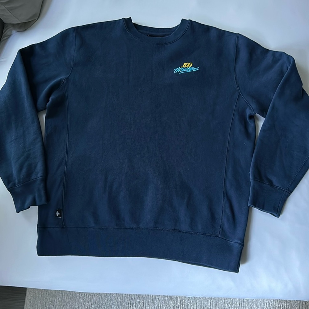 100 Thieves Crewneck Sweater